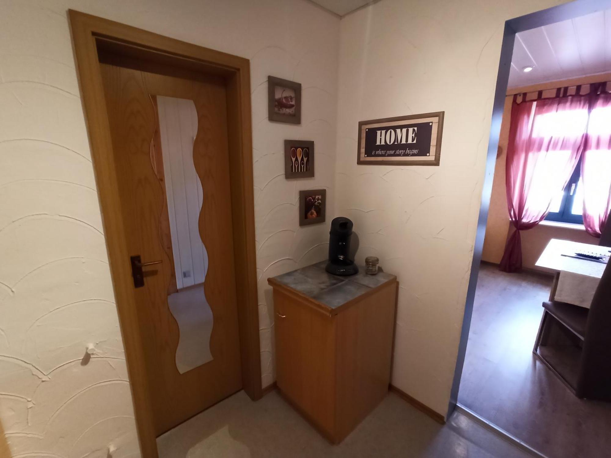 Haus Oberkassel Hotel Бон Екстериор снимка