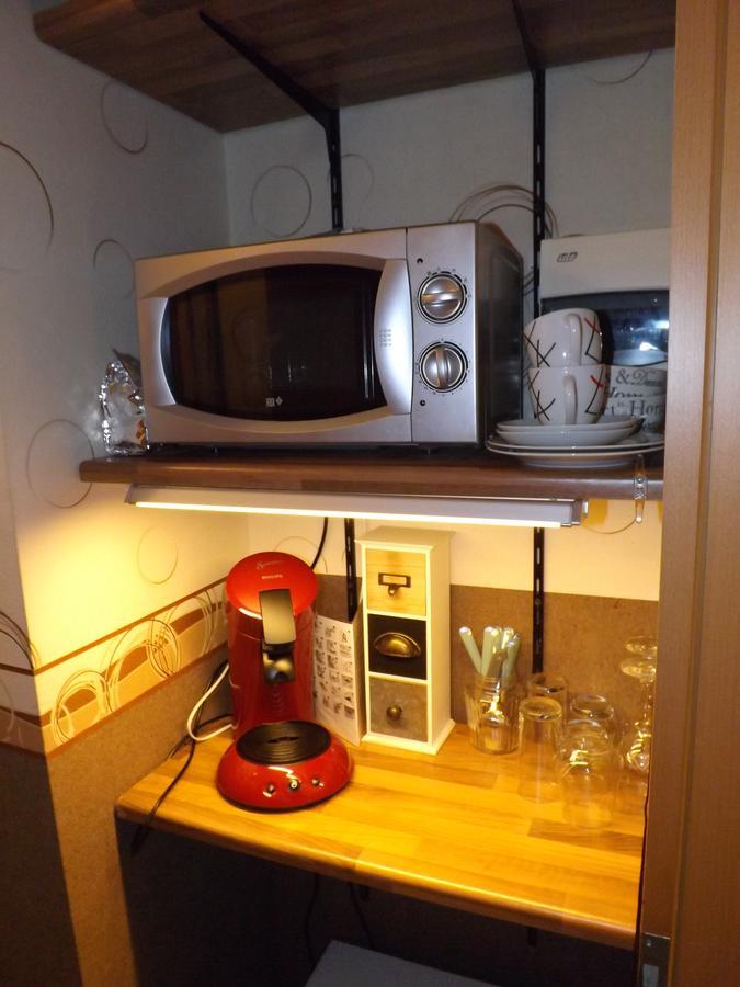 Haus Oberkassel Hotel Бон Екстериор снимка
